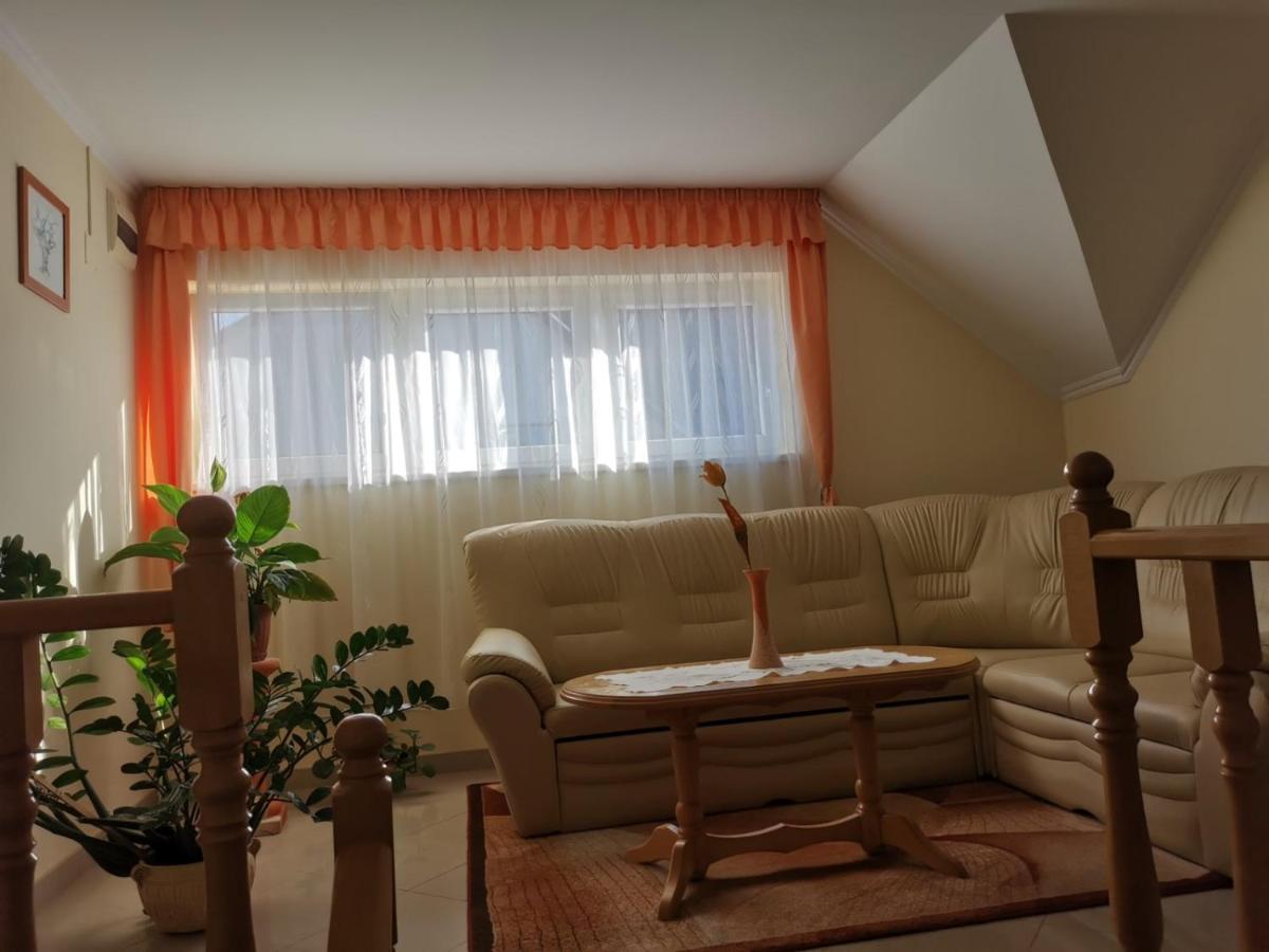 Hotel Harmonia Panzio Sárospatak Exteriér fotografie
