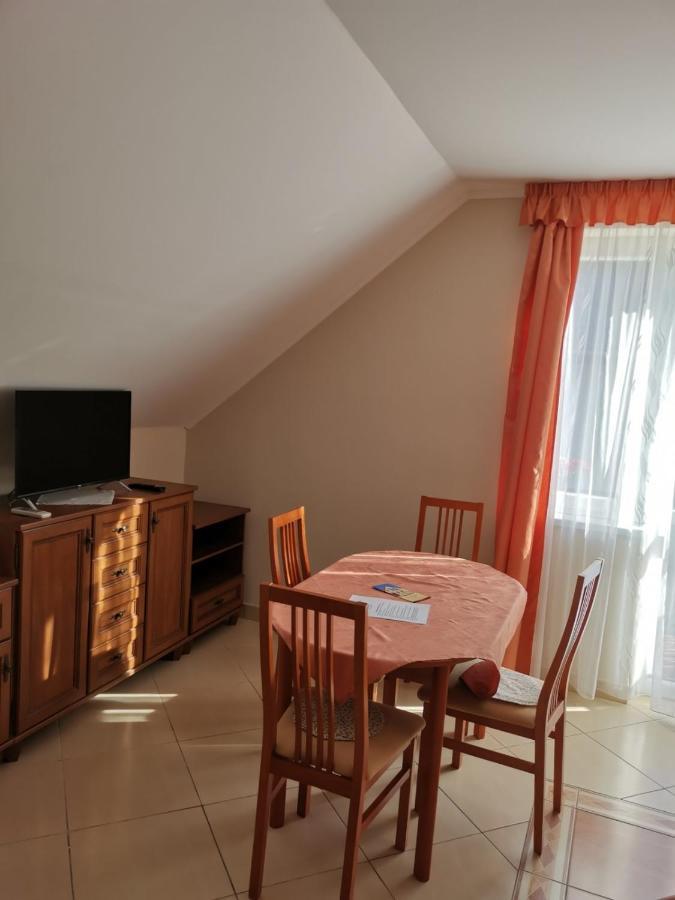Hotel Harmonia Panzio Sárospatak Exteriér fotografie